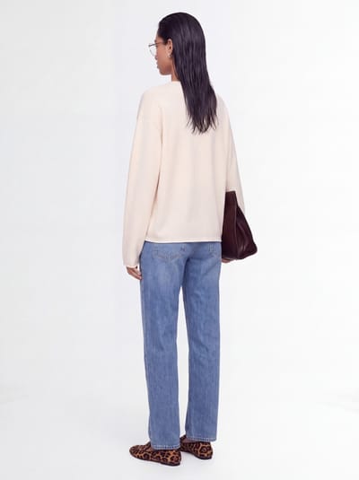 AMIYA: Milano V Neck