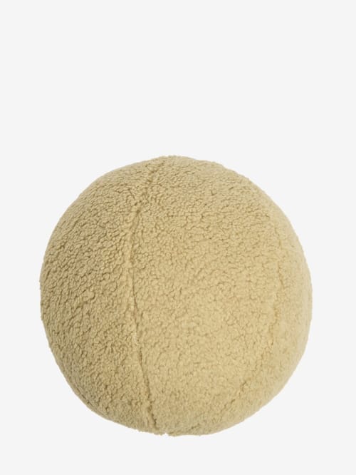 WIGIWAMA: Teddy-effect ball cushion