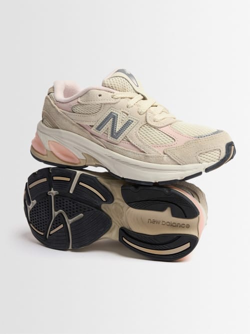 New Balance: Lace-up sneakers with sculpted sole