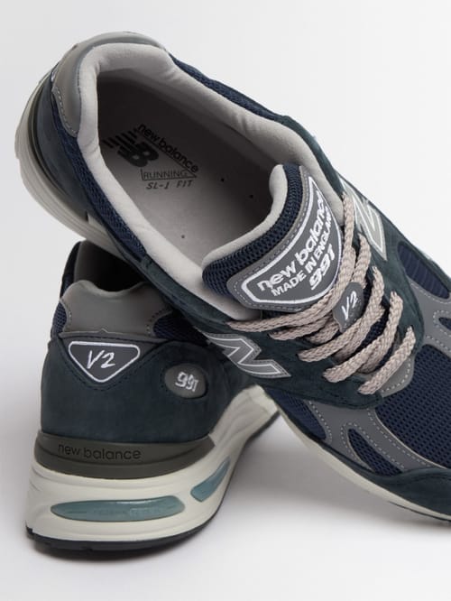 New Balance: Calfskin 991 v2 sneakers