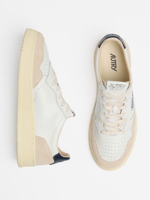 Autry: Medalist Low sneakers in cow leather