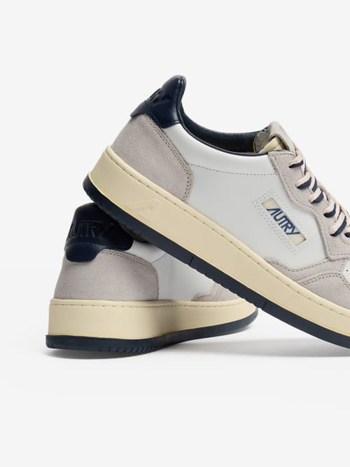Autry: Medalist Low sneakers in cow leather