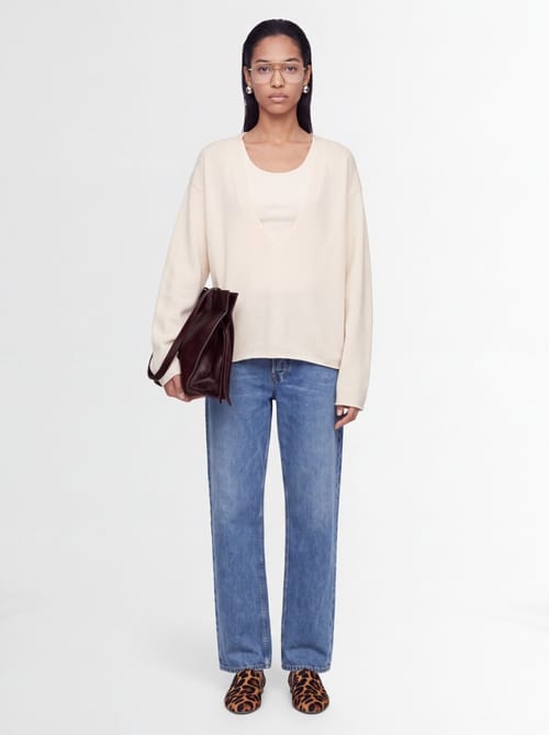 AMIYA: Milano V Neck