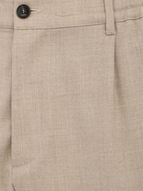 CRUNA: Single pleat slim tapered fit with elastane