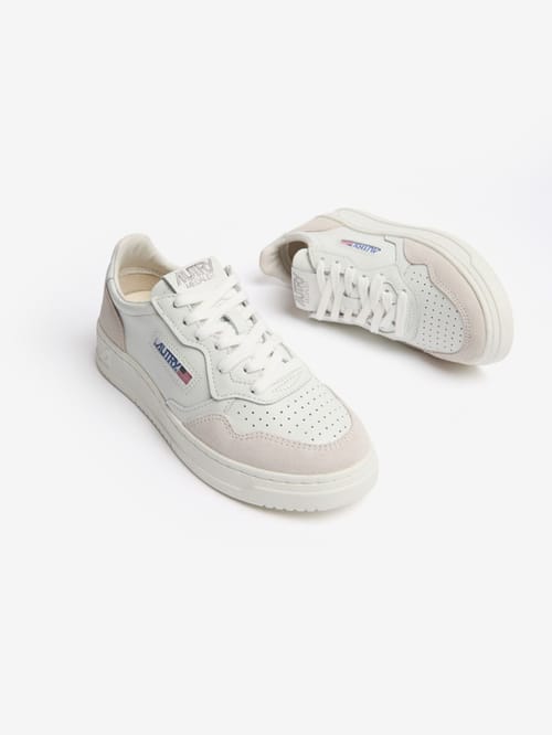 Autry: Medalist Low cow leather sneakers
