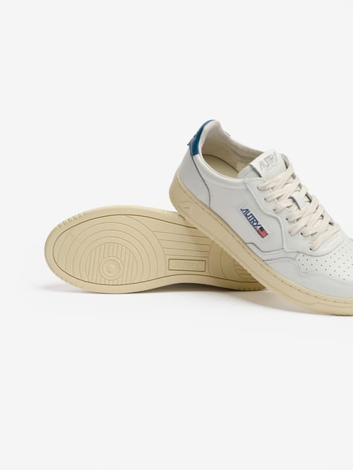 Autry: Medalist Low cow leather sneakers