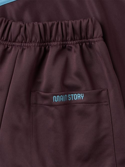 Main Story: Sport pants