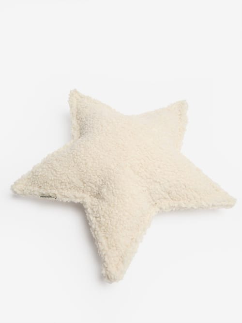 WIGIWAMA: Teddy-effect star cushion