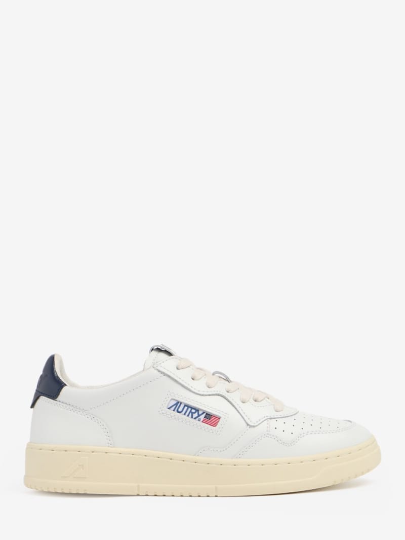 Autry: Leather Medalist Low sneakers