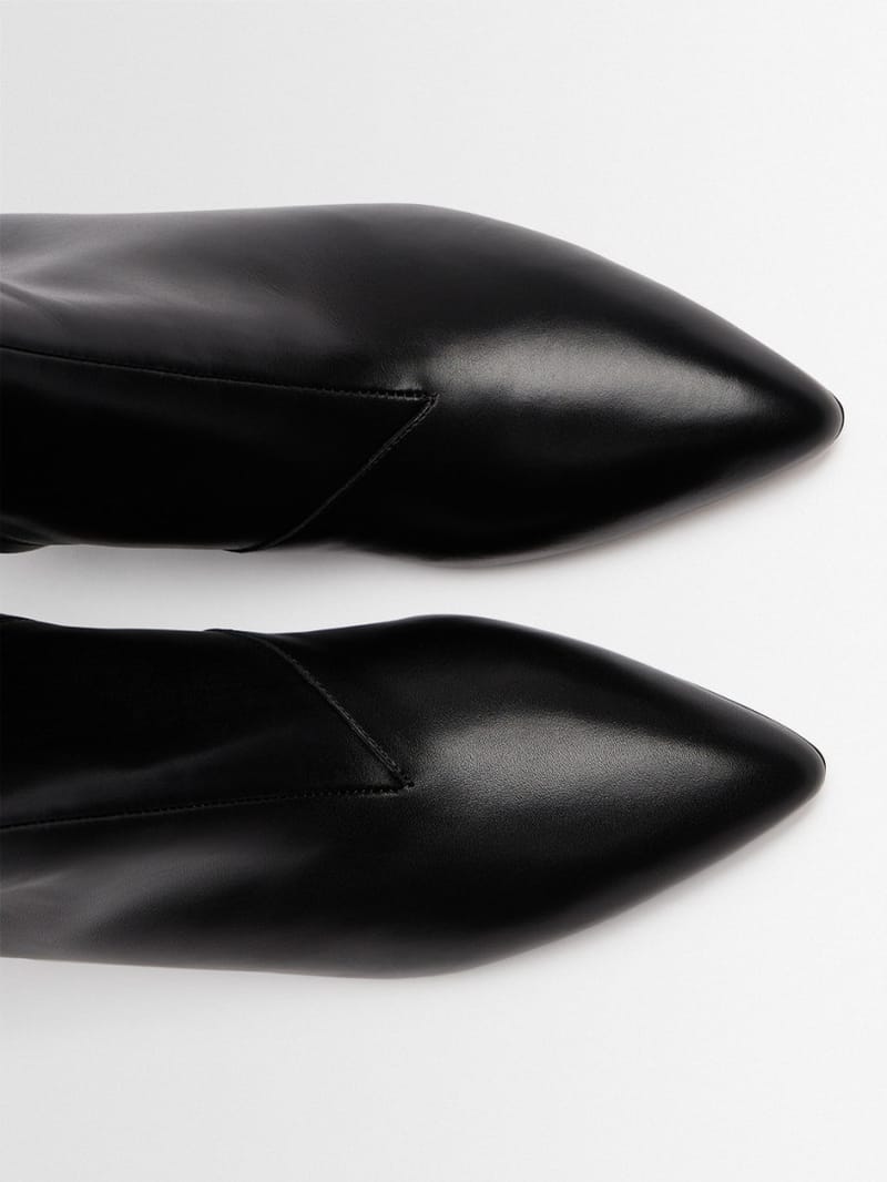 Jil Sander: Arc calfskin ankle boots