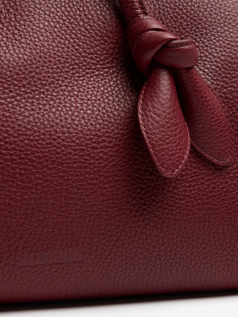 Jacquemus: Le Turismo leather shoulder bag