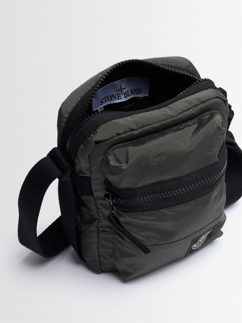 Stone Island: Crossbody bag with logo patch