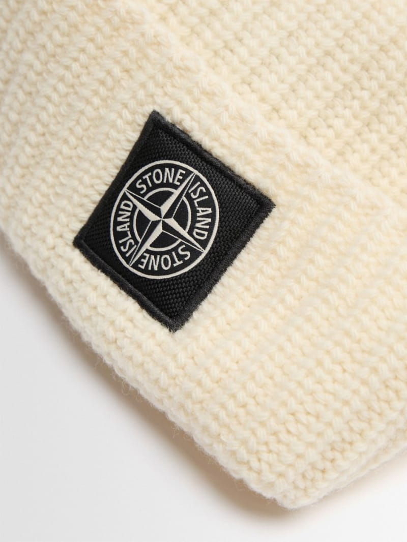 Stone Island - Ribbed knit beanie with cuff