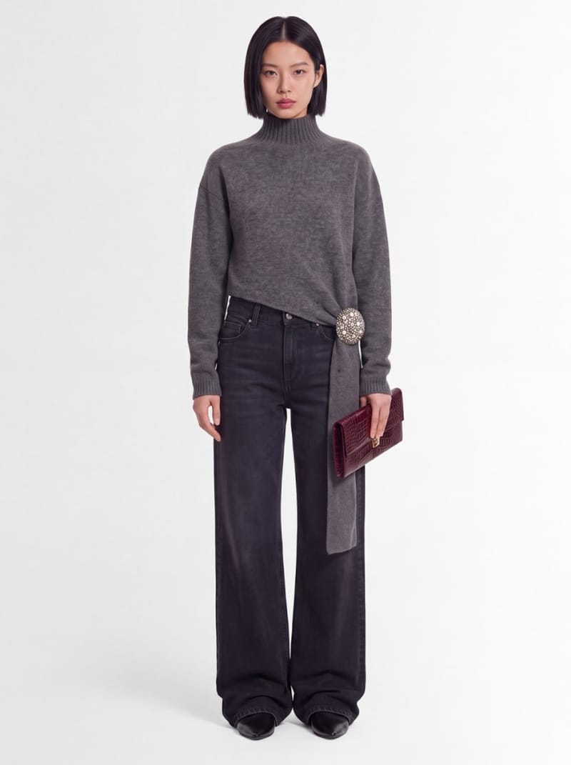 Giuseppe Di Morabito: High-neck sweater with crystals