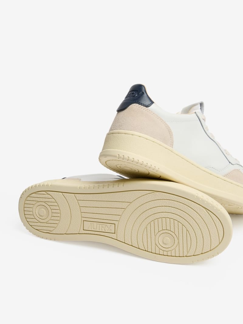 Autry: Medalist Low sneakers in cow leather