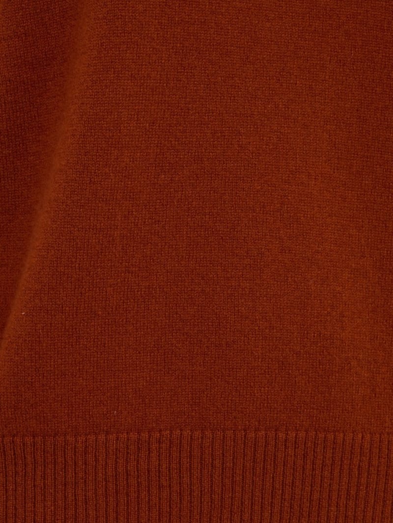 CRUNA: Oversize V-Ausschnitt Pullover