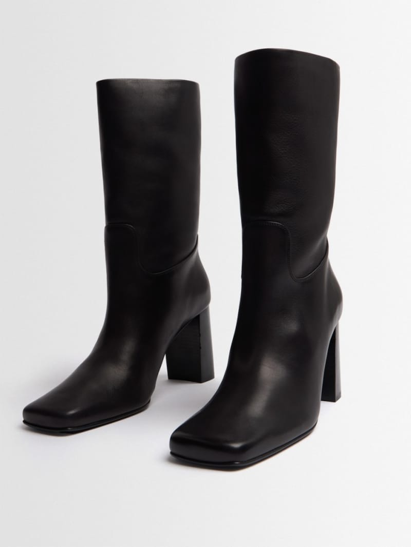 Khaite - Calfskin ankle boots