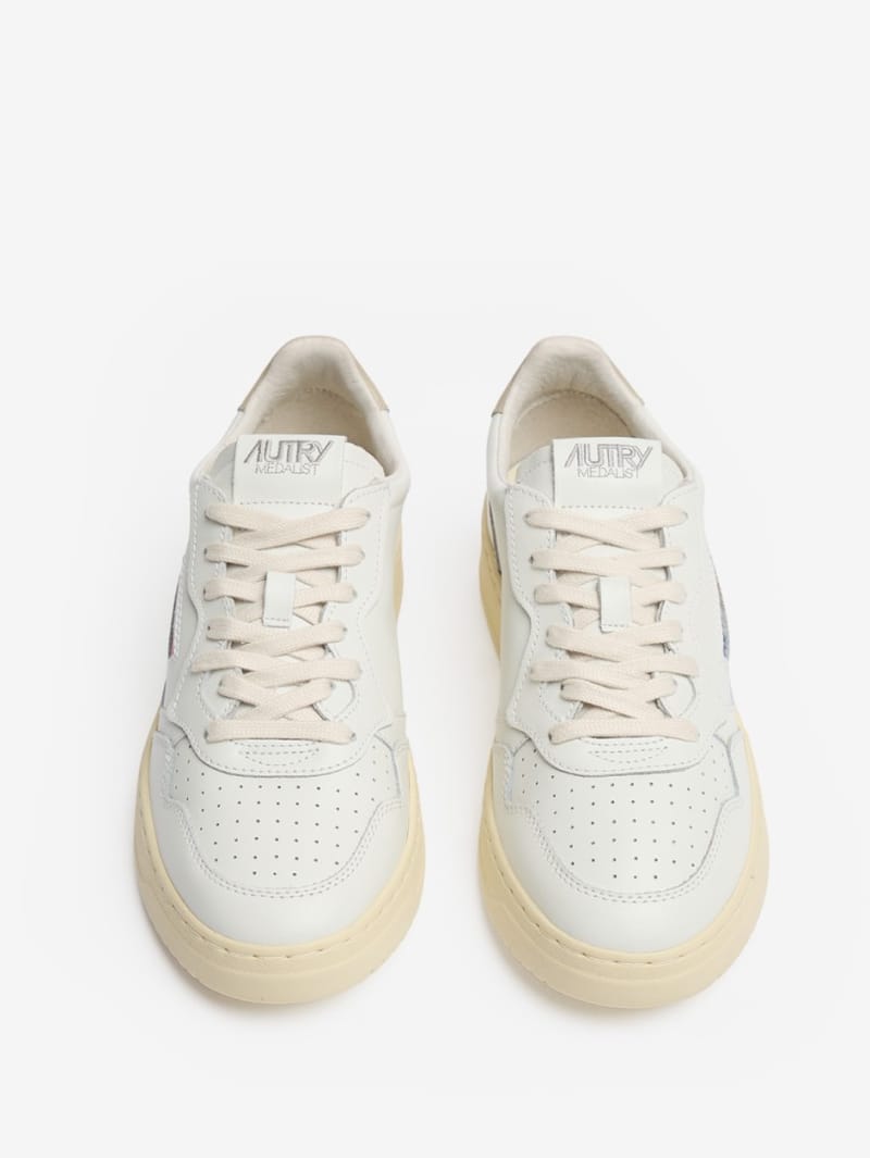 Autry: Sneakers basse Medalist in pelle