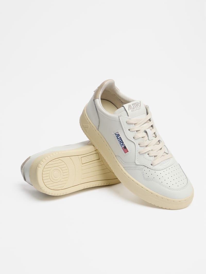 Autry: Sneakers basse Medalist in pelle