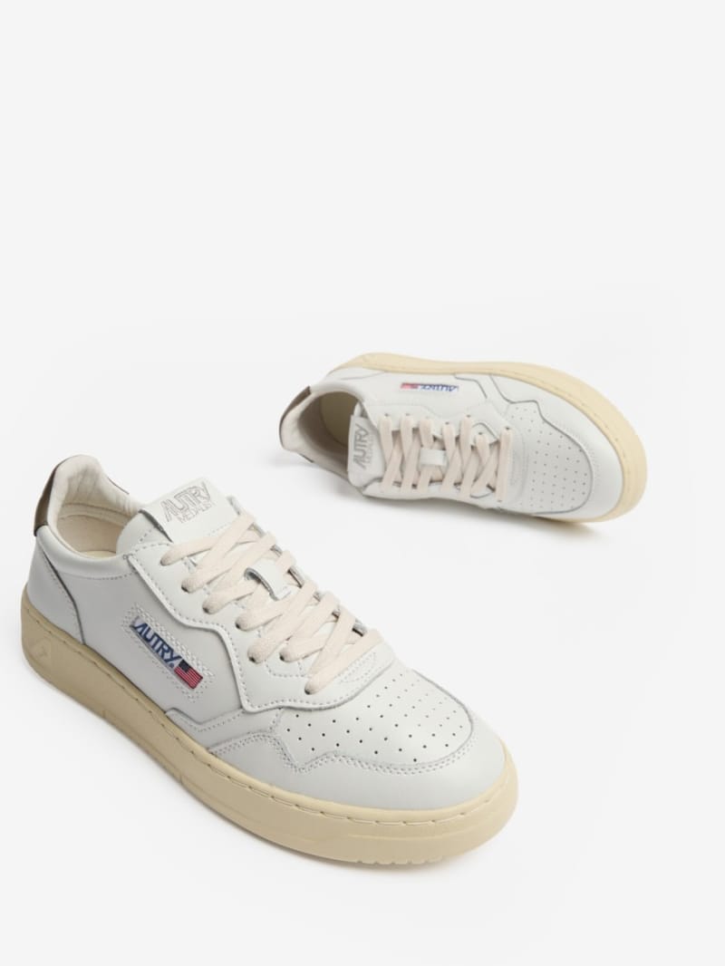 Autry - Leather Medalist Low sneakers