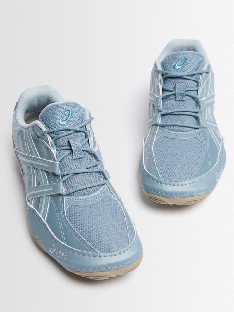 Asics - Hypersync low-top mesh sneakers