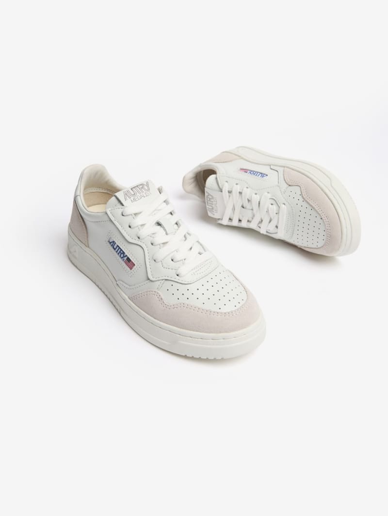 Autry: Medalist Low cow leather sneakers