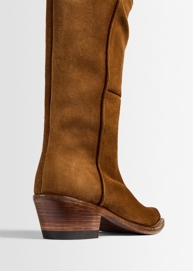 Khaite: Bottes montantes Clive en daim
